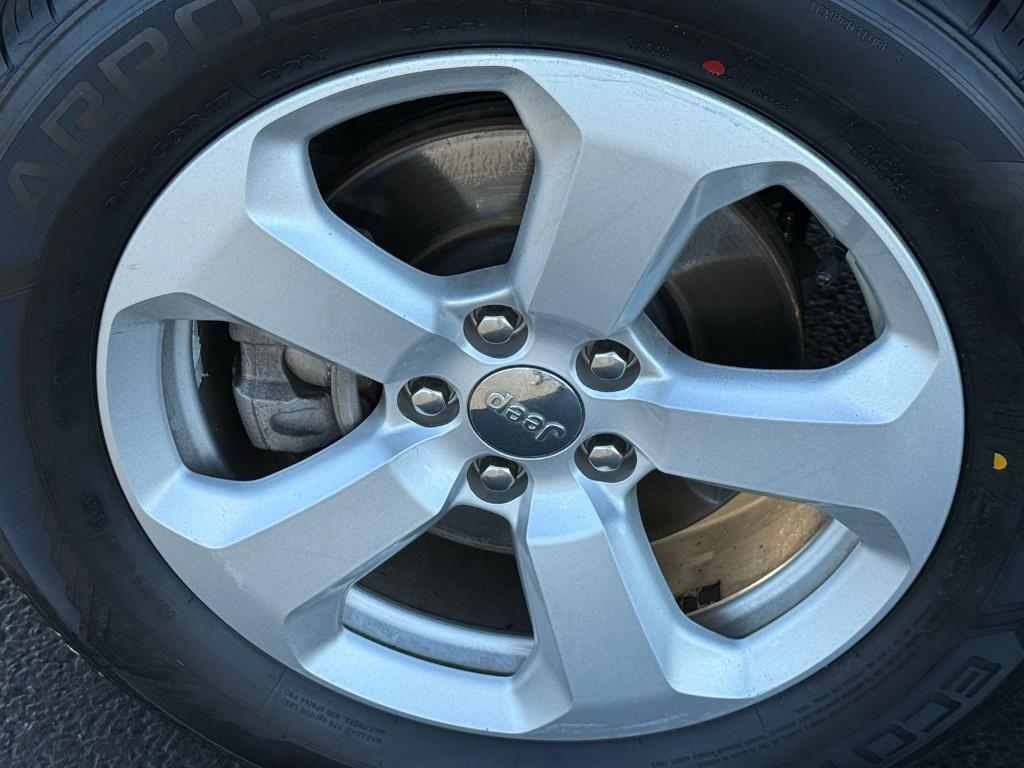 used 2020 Jeep Compass car, priced at $15,876