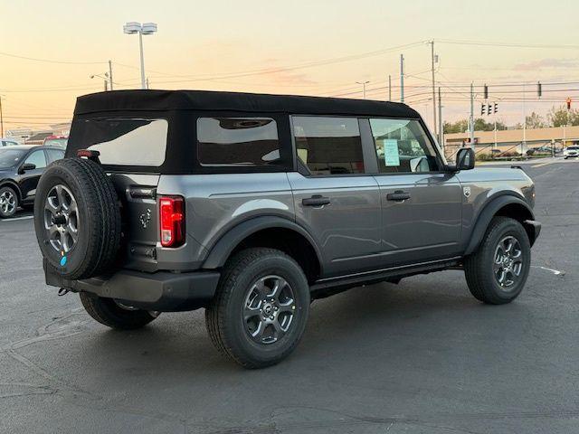 new 2025 Ford Bronco car, priced at $44,252