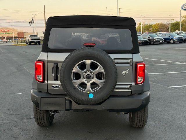 new 2025 Ford Bronco car, priced at $44,252