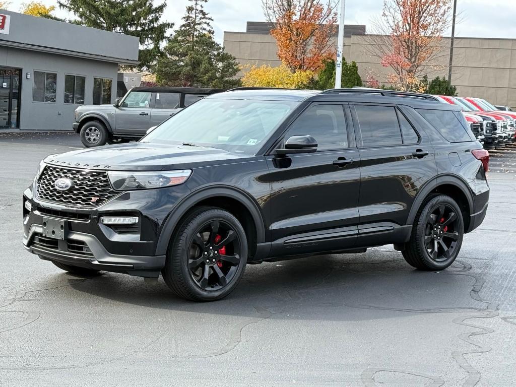 used 2023 Ford Explorer car, priced at $39,611