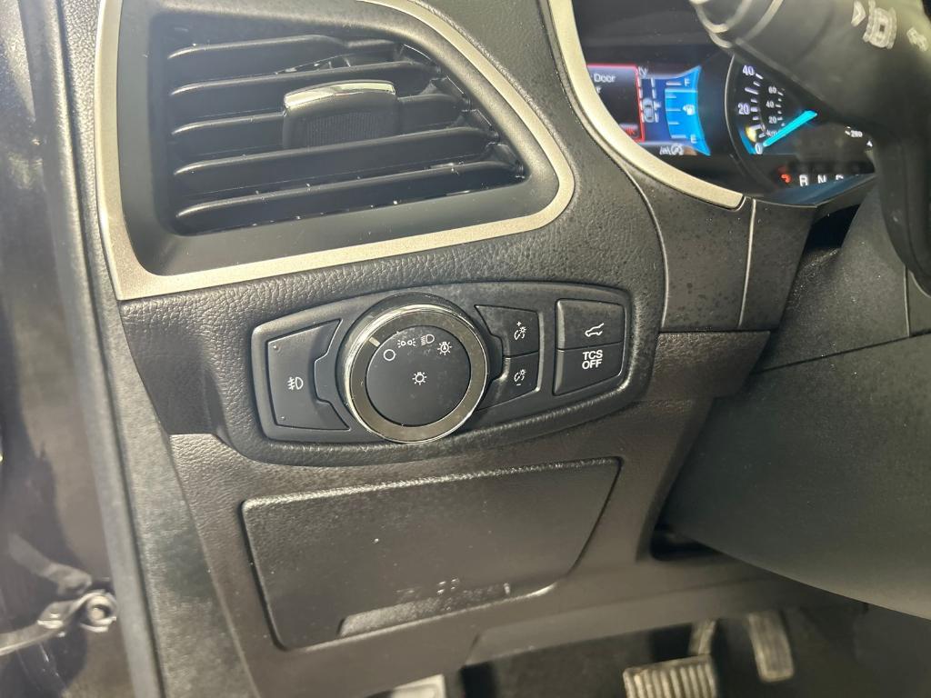 used 2020 Ford Edge car, priced at $20,011