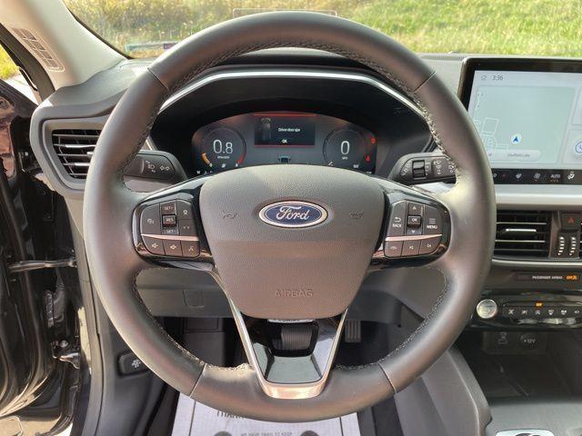 used 2023 Ford Escape car, priced at $30,622