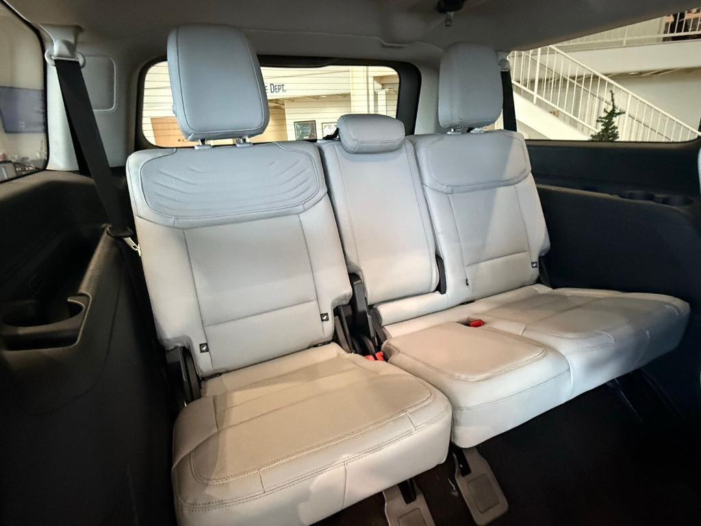 new 2025 Ford Expedition Max car, priced at $90,740