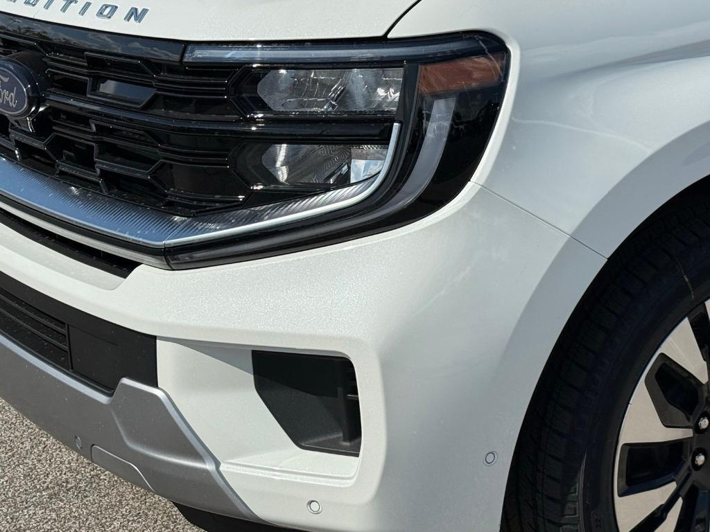 new 2025 Ford Expedition Max car, priced at $90,740