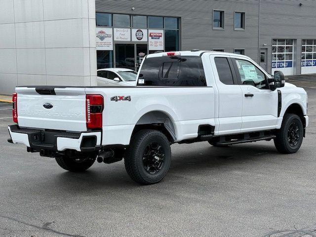 new 2025 Ford F-350 car, priced at $53,639