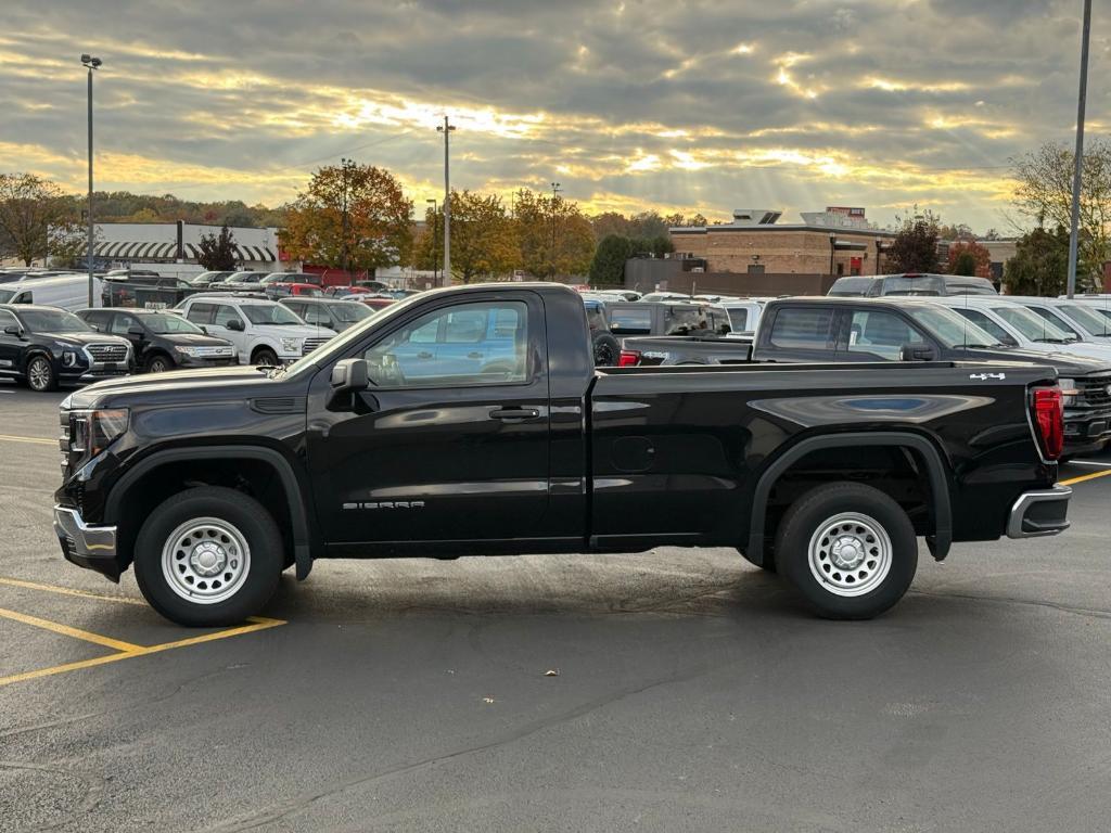 used 2023 GMC Sierra 1500 car, priced at $35,711