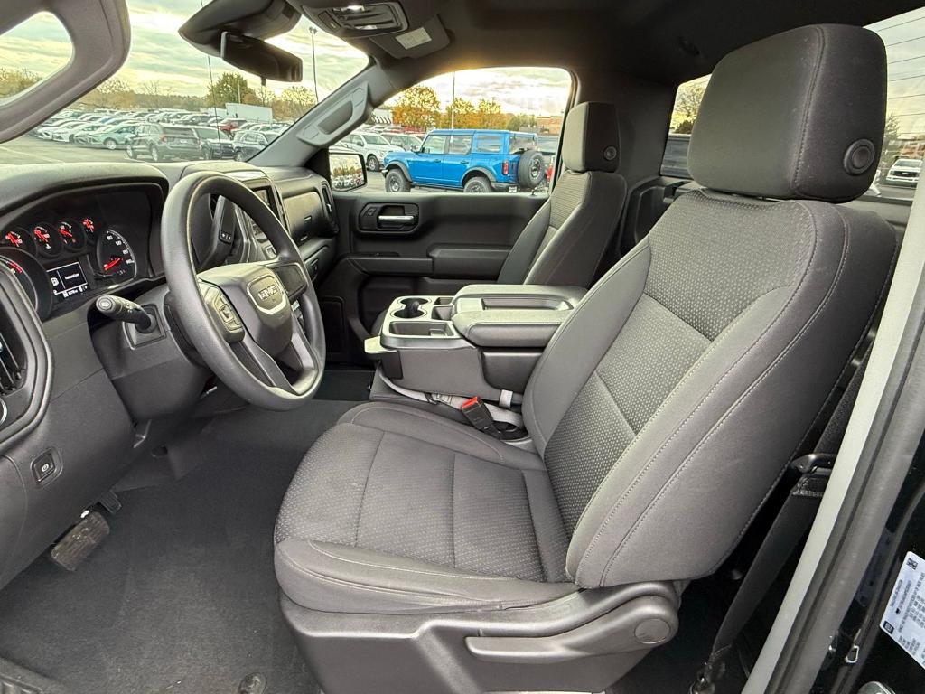 used 2023 GMC Sierra 1500 car, priced at $35,711