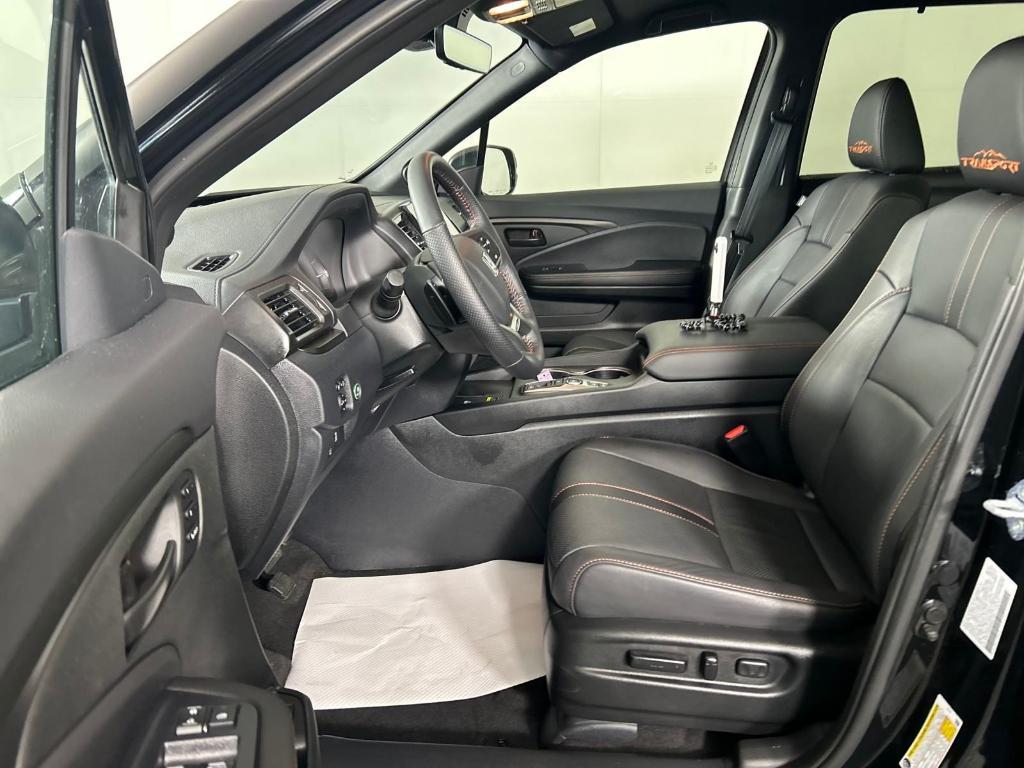 used 2024 Honda Passport car, priced at $38,806