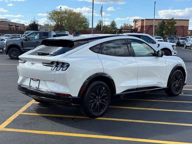 new 2025 Ford Mustang Mach-E car