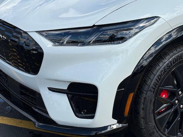 new 2025 Ford Mustang Mach-E car