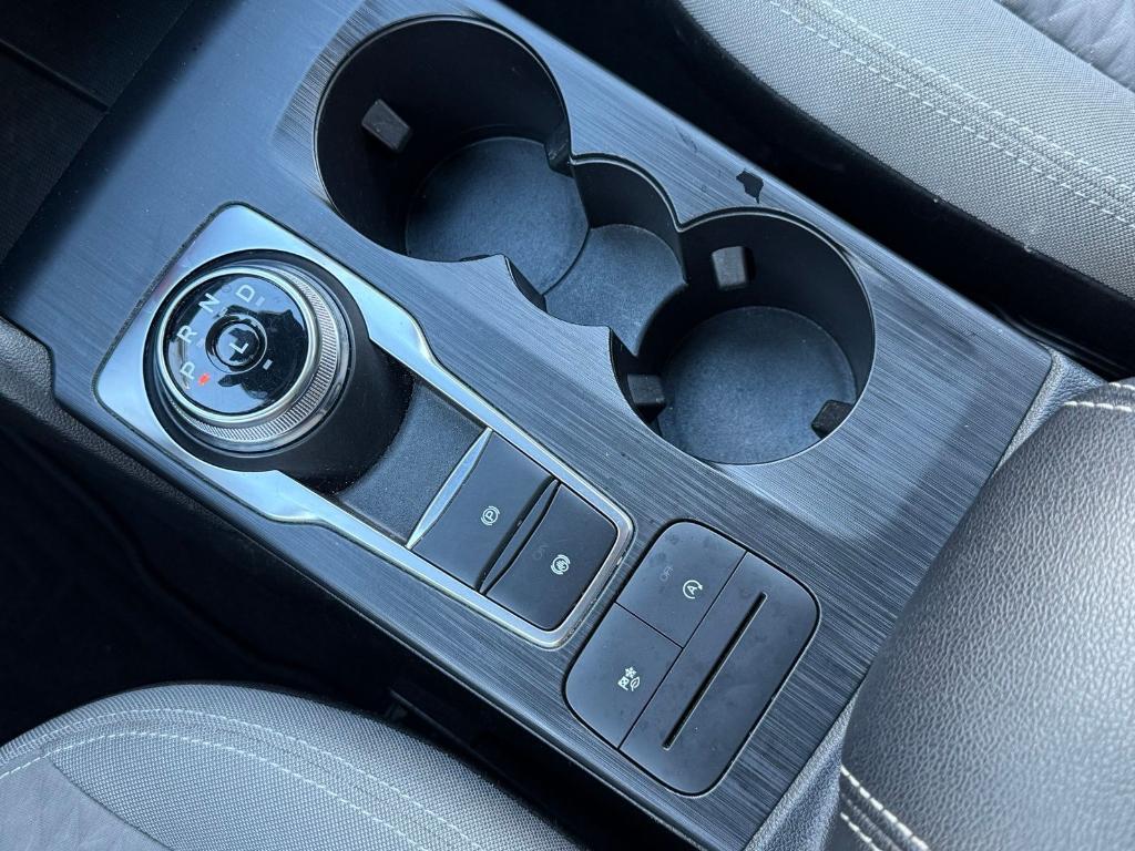 used 2022 Ford Escape car, priced at $23,026