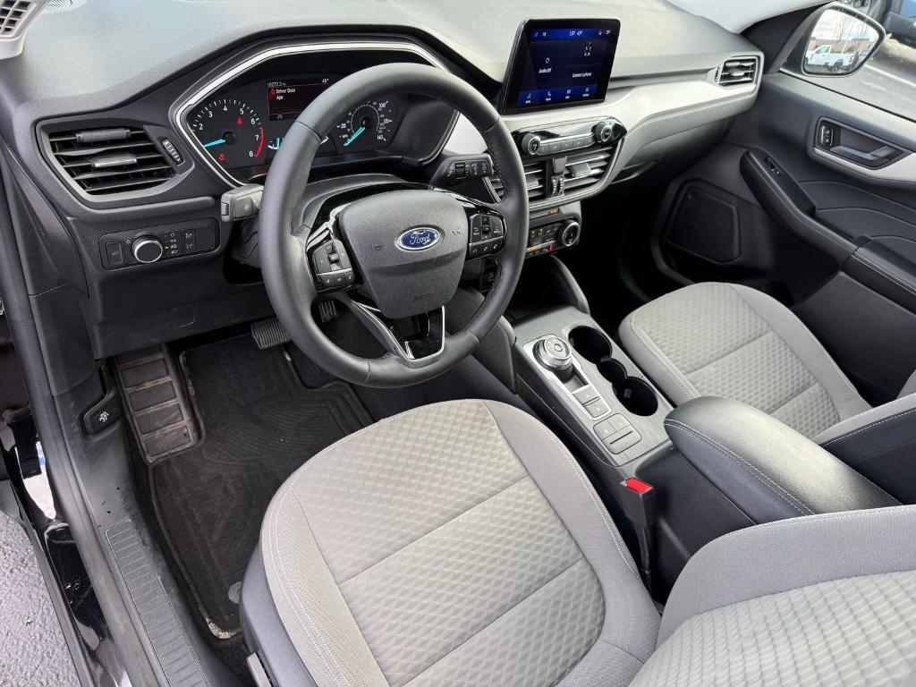 used 2022 Ford Escape car, priced at $23,026