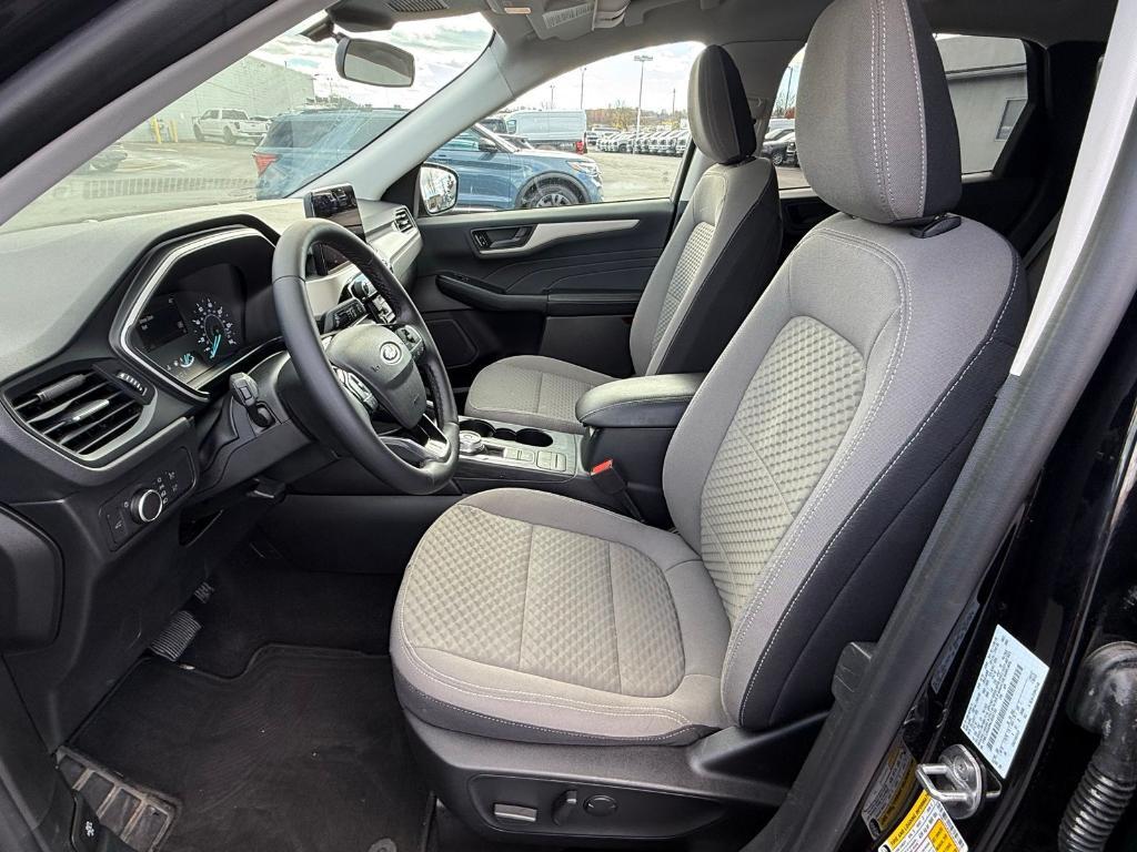 used 2022 Ford Escape car, priced at $23,026