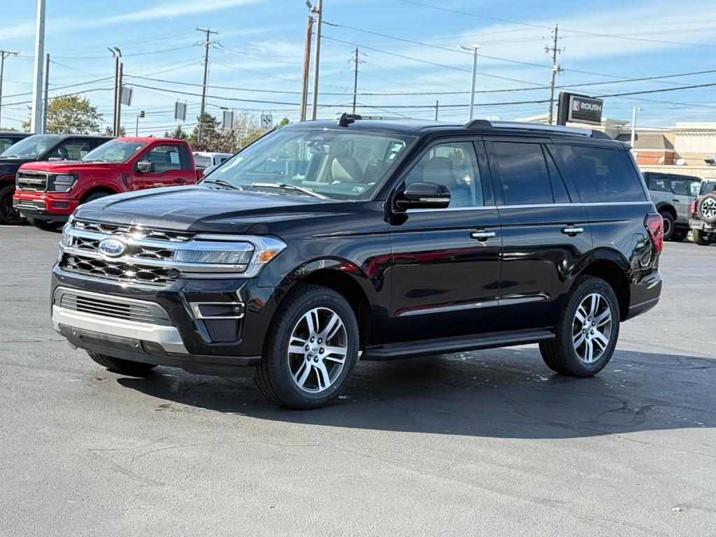 used 2024 Ford Expedition car, priced at $52,172