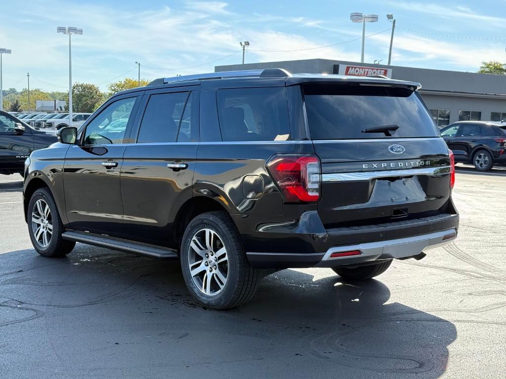 used 2024 Ford Expedition car, priced at $52,172