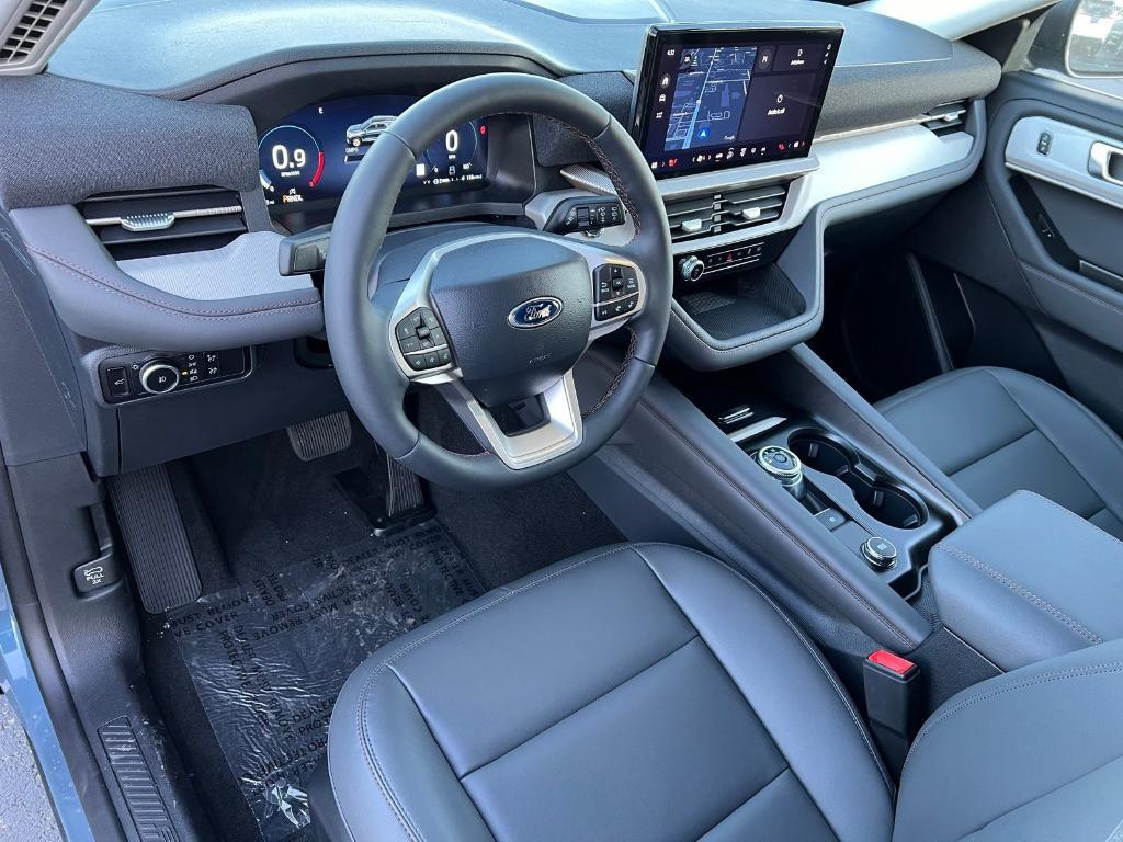 new 2025 Ford Explorer car, priced at $49,095