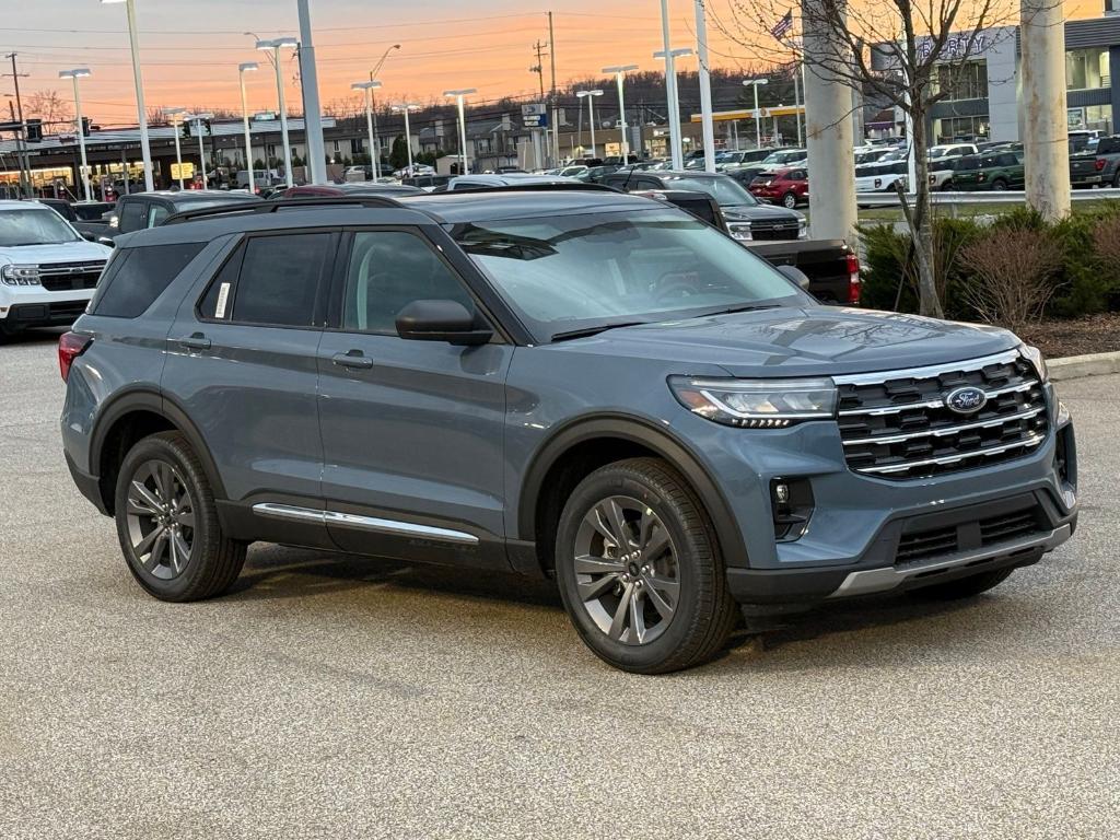 new 2025 Ford Explorer car, priced at $49,095