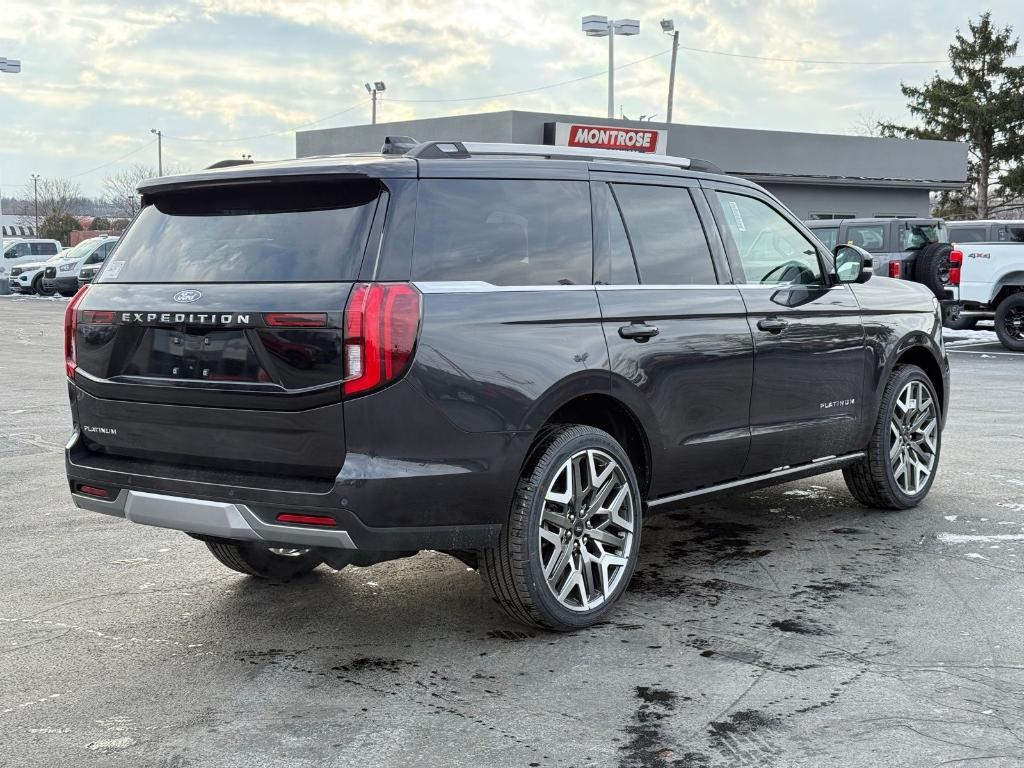 new 2025 Ford Expedition car, priced at $90,830