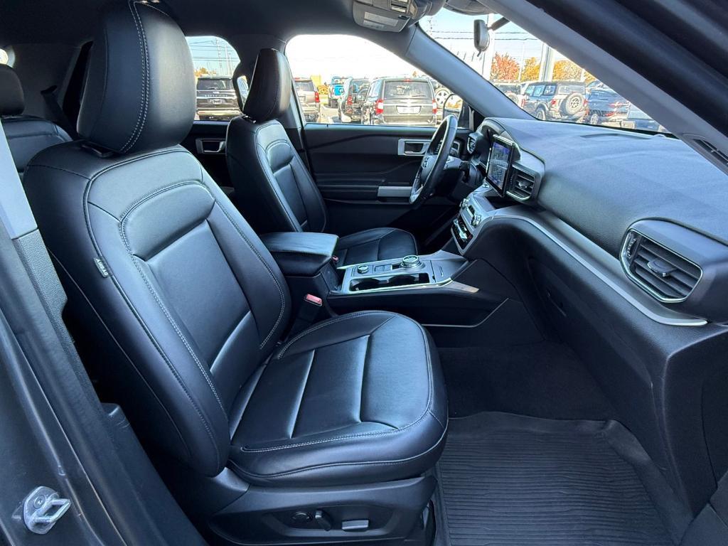 used 2022 Ford Explorer car, priced at $24,692