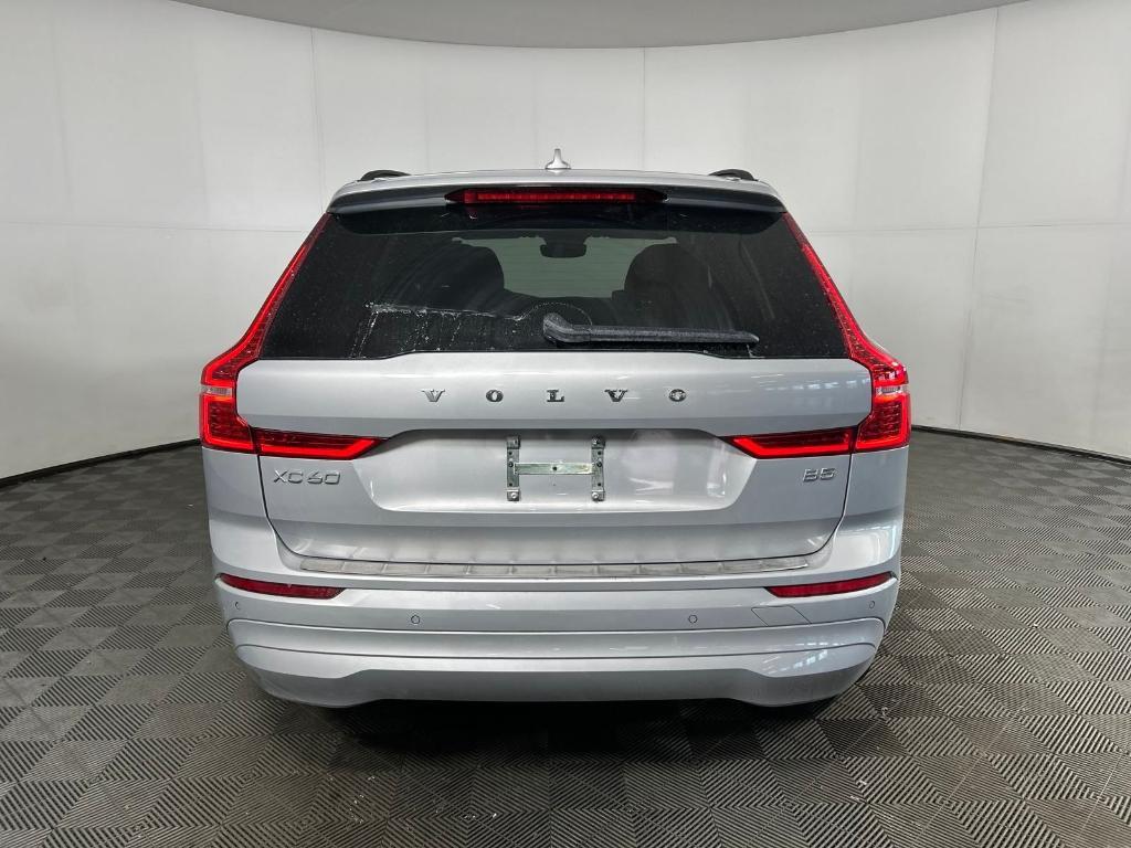 used 2022 Volvo XC60 car, priced at $22,700
