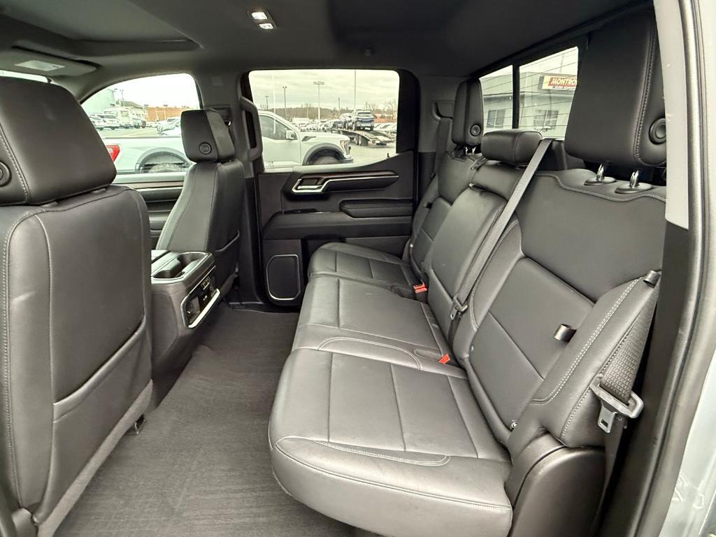 used 2023 GMC Sierra 1500 car, priced at $45,911