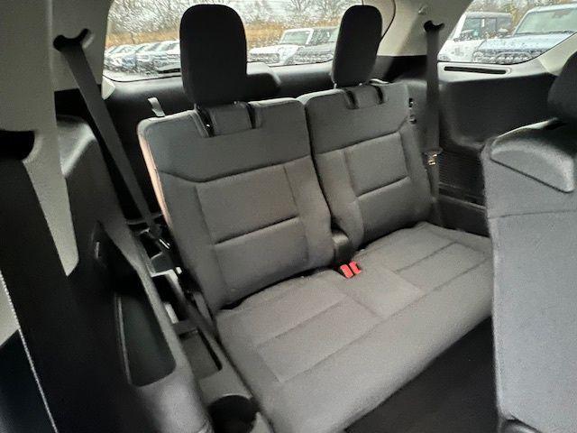 new 2025 Ford Explorer car