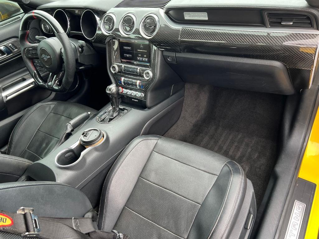 used 2015 Ford Mustang car