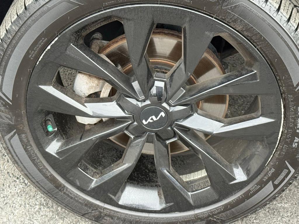 used 2022 Kia Sorento car, priced at $29,464