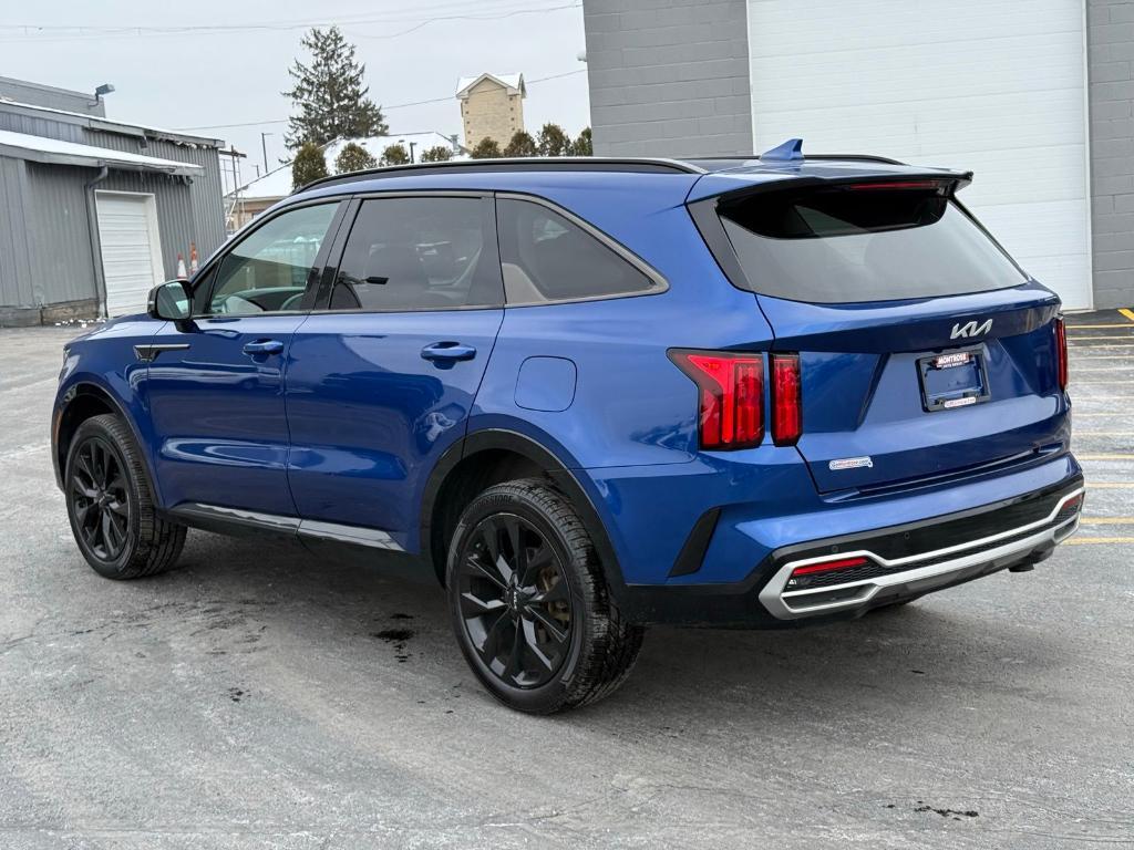 used 2022 Kia Sorento car, priced at $29,464