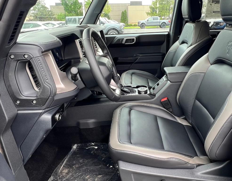 new 2025 Ford Bronco car, priced at $51,207