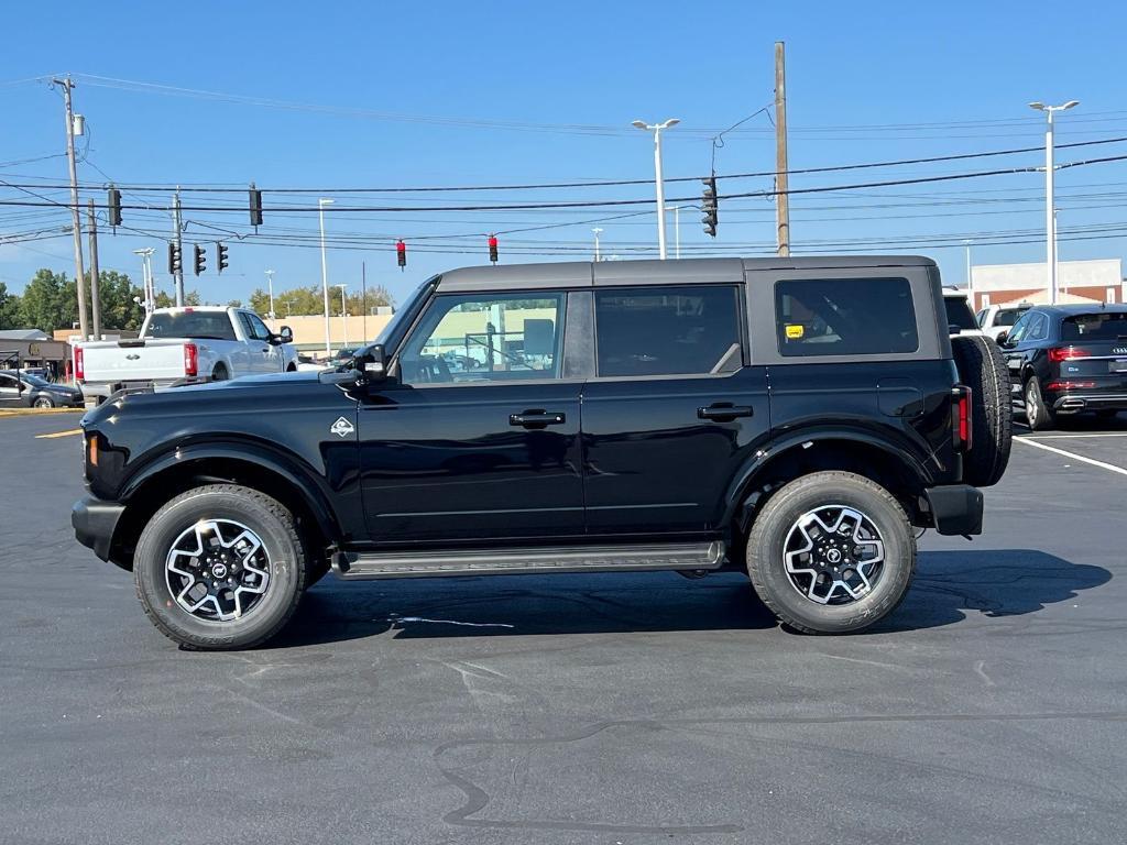 new 2025 Ford Bronco car, priced at $51,207