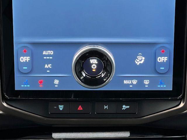 new 2025 Ford F-150 Lightning car