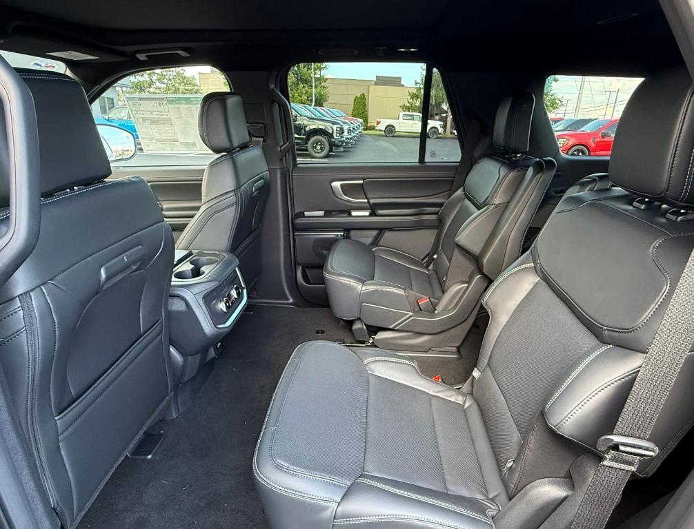 new 2025 Ford Expedition Max car, priced at $83,010