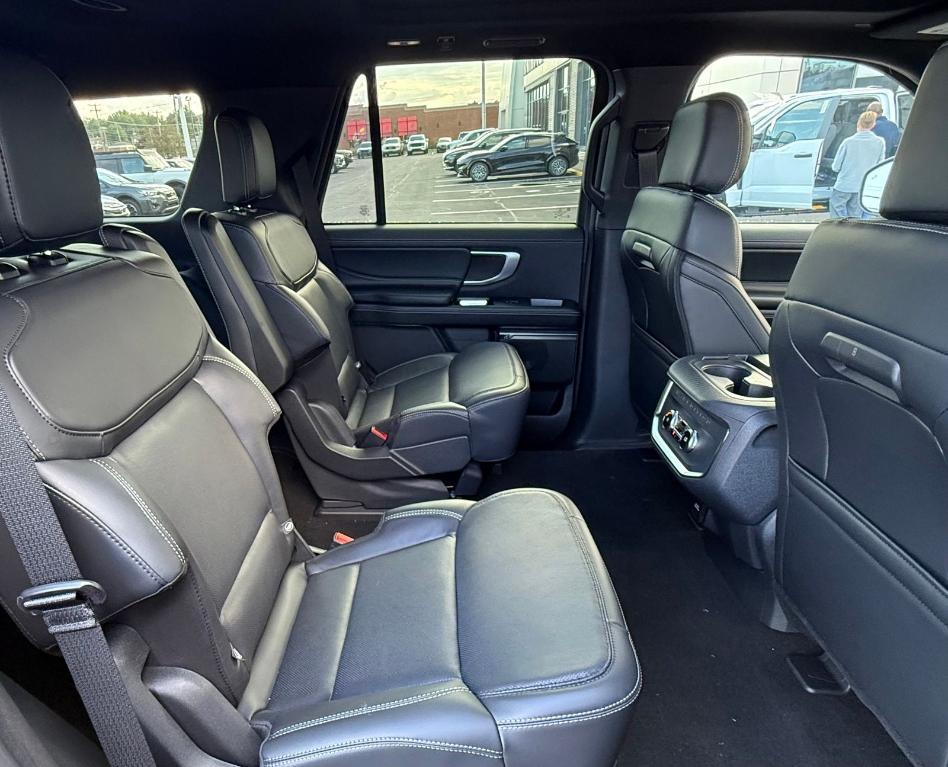 new 2025 Ford Expedition Max car, priced at $83,010