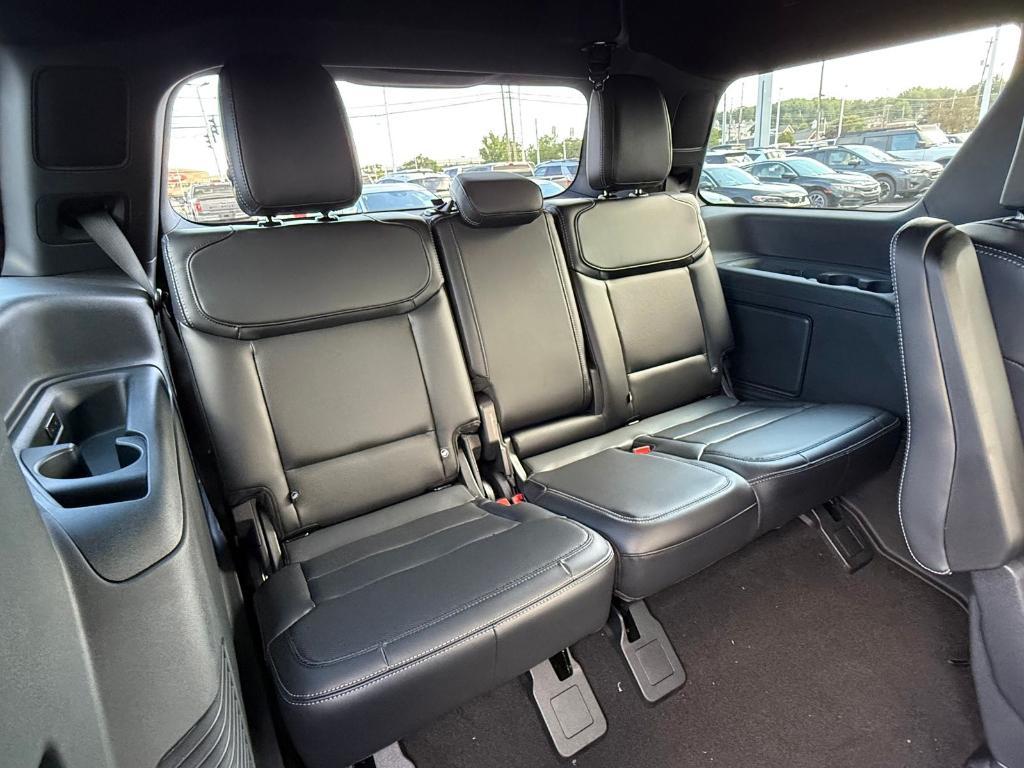 new 2025 Ford Expedition Max car, priced at $83,010