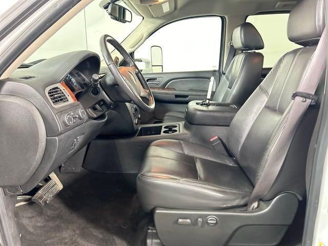 used 2009 GMC Sierra 3500 car, priced at $27,938