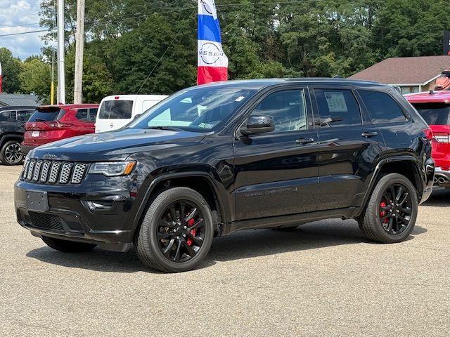 used 2022 Jeep Grand Cherokee WK car, priced at $28,011