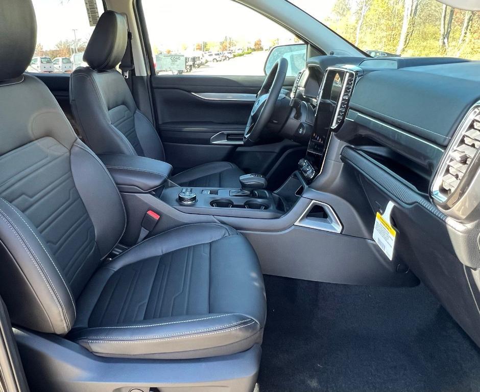 new 2025 Ford Ranger car