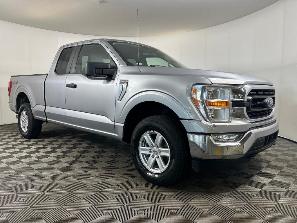 used 2022 Ford F-150 car, priced at $33,912
