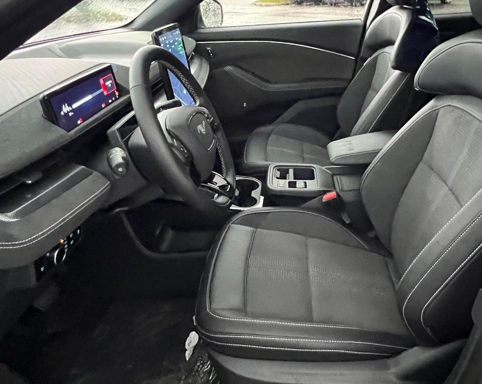 new 2025 Ford Mustang Mach-E car