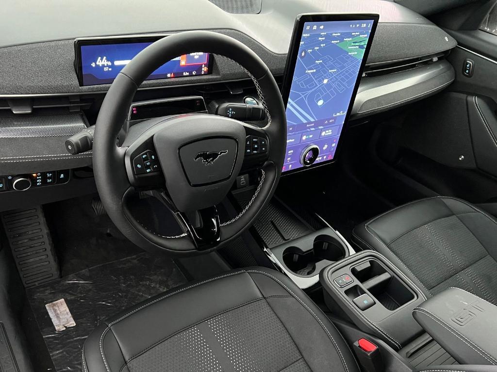 new 2025 Ford Mustang Mach-E car