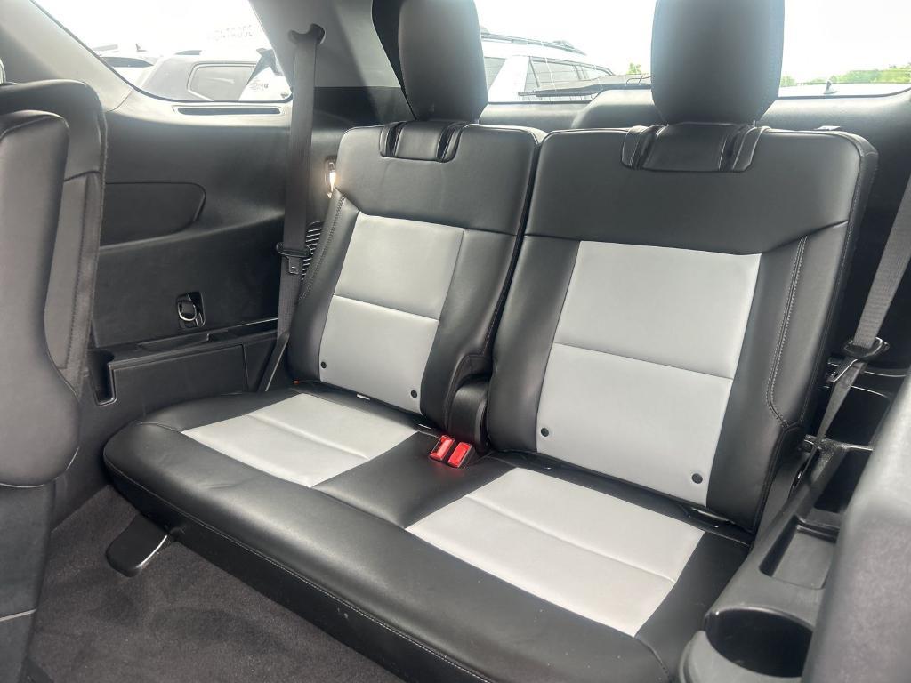 used 2022 Ford Explorer car, priced at $31,048