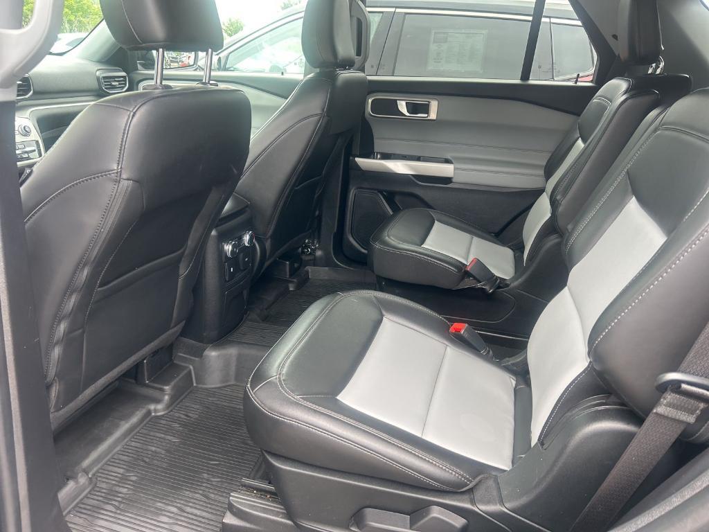 used 2022 Ford Explorer car, priced at $31,048