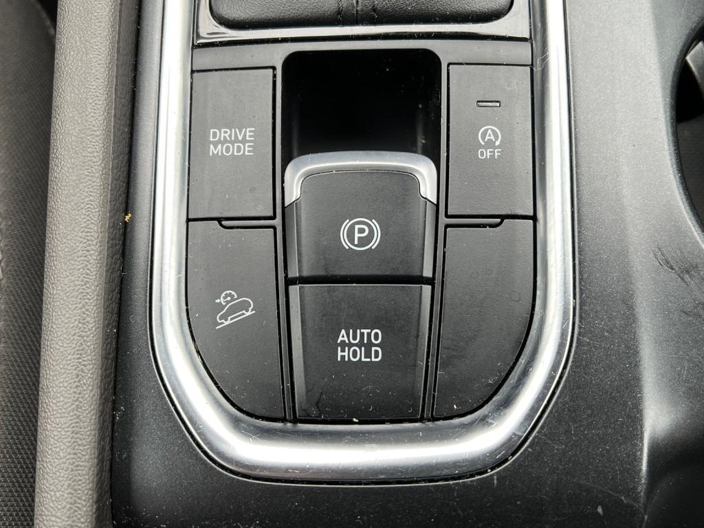 used 2020 Hyundai Santa Fe car, priced at $14,211