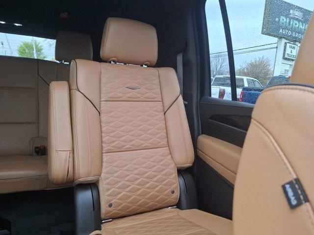 used 2022 Cadillac Escalade ESV car, priced at $63,226