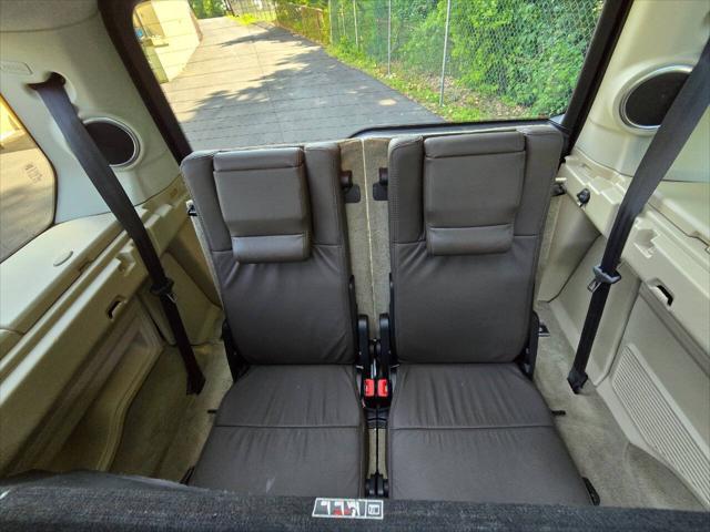 used 2016 Land Rover LR4 car, priced at $13,911