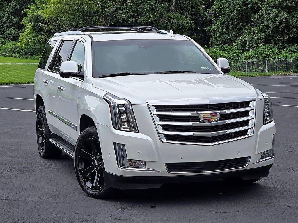 used 2017 Cadillac Escalade car, priced at $26,992
