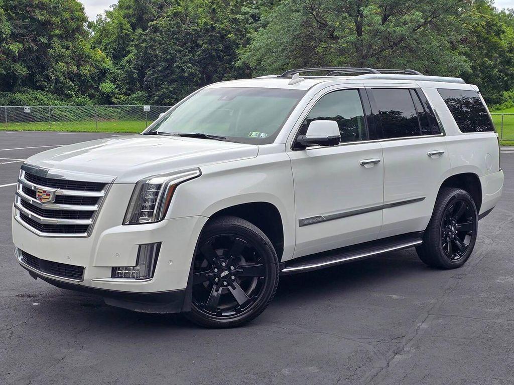 used 2017 Cadillac Escalade car, priced at $26,992