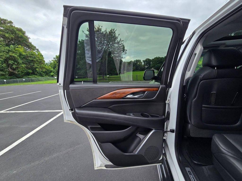 used 2017 Cadillac Escalade car, priced at $26,992
