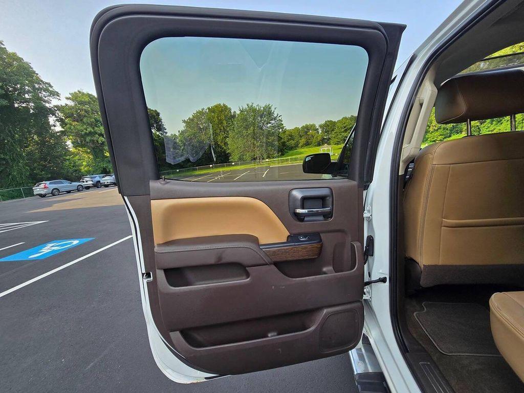 used 2017 GMC Sierra 1500 car, priced at $28,992